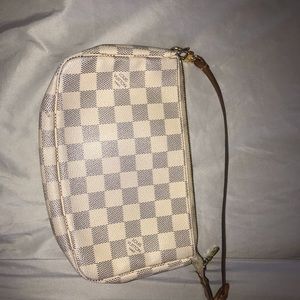 Louis Vuitton purse